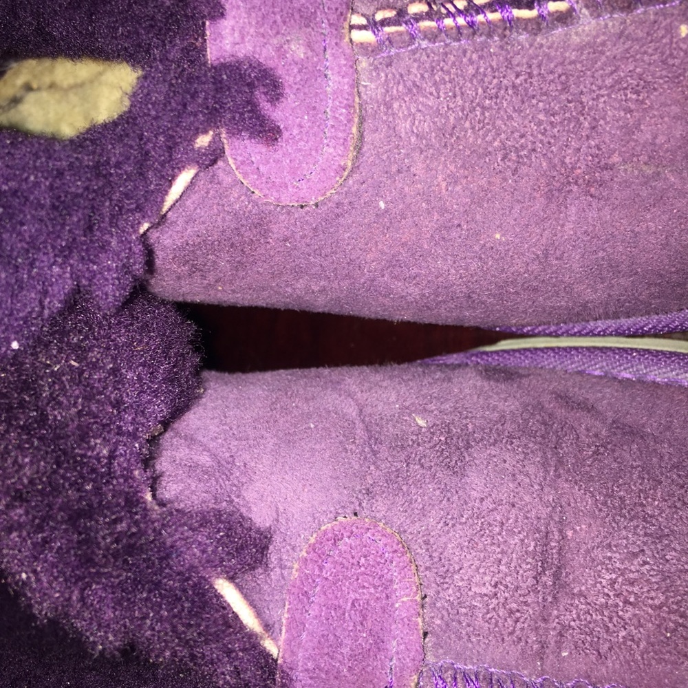 Authentic Uggs - image 5